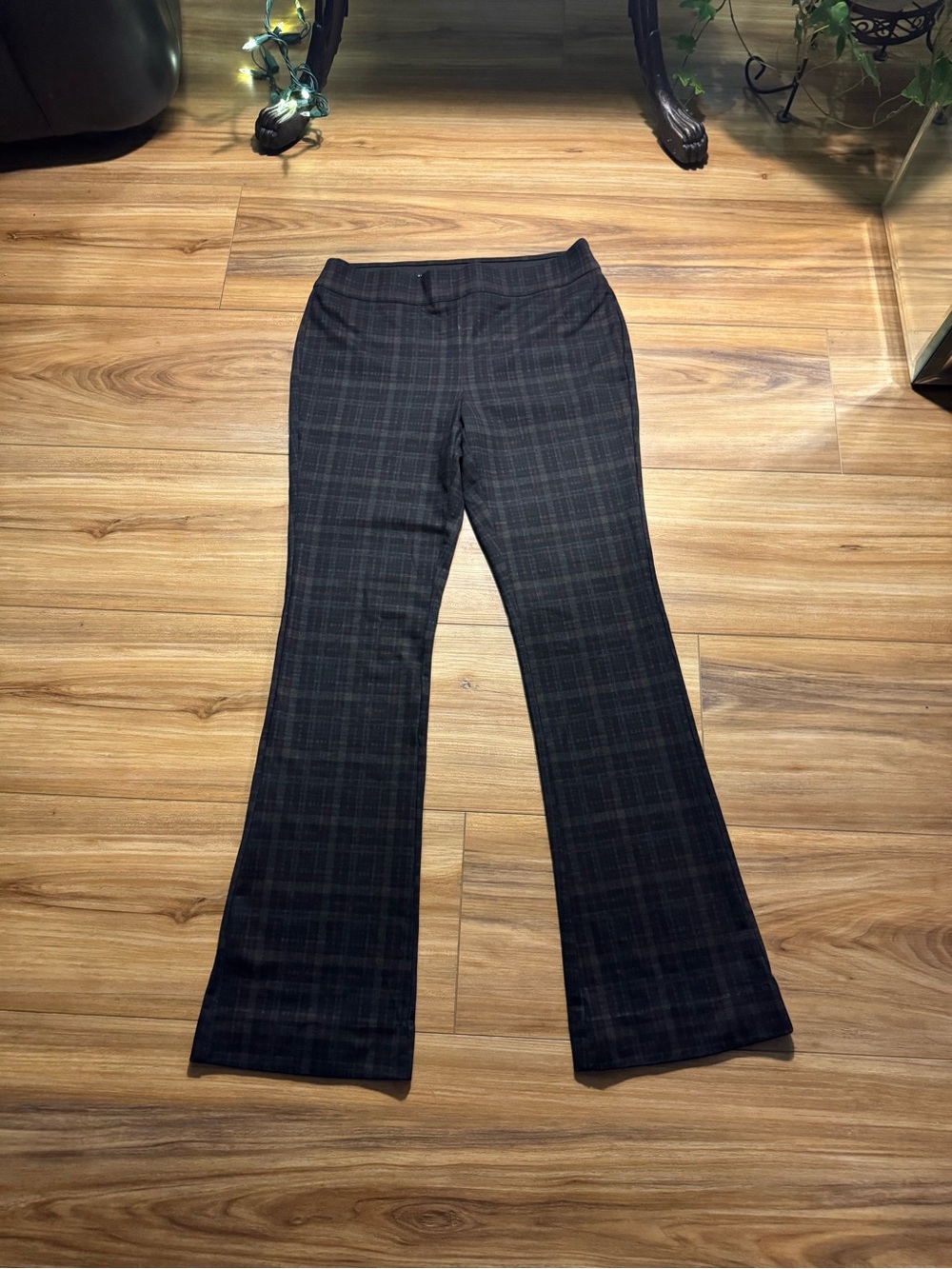 Simply Vera Vera Wang Black and Grey Plaid Boot-Cut Pants
